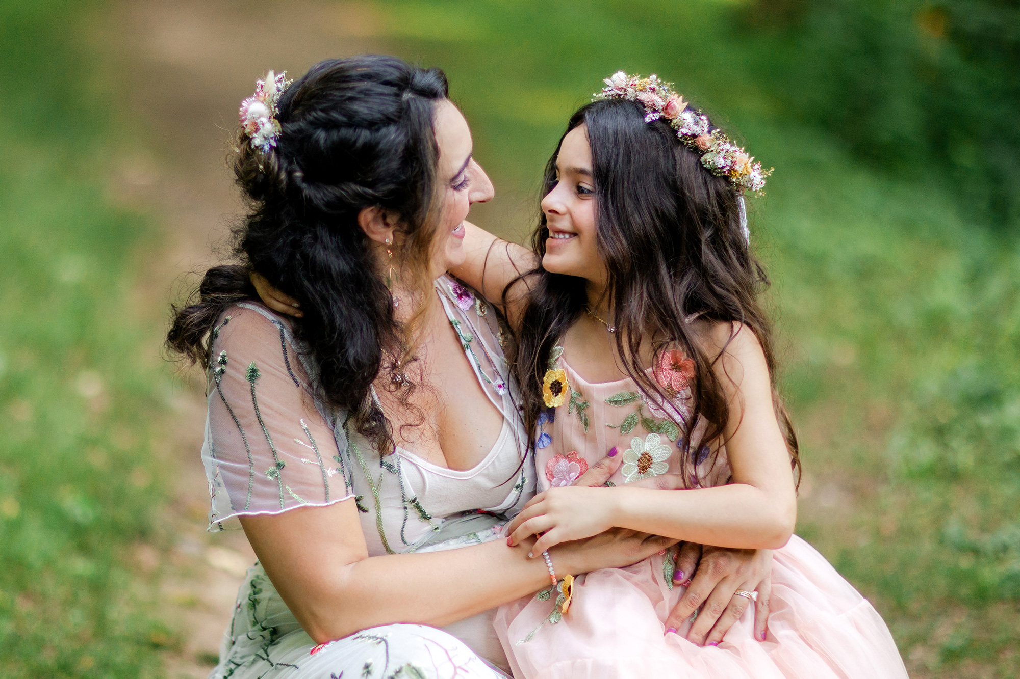 Mom and daughter in the Wissahickon